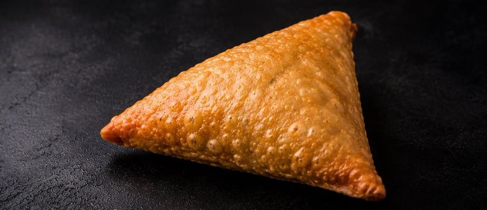 Crispy beef sambusa